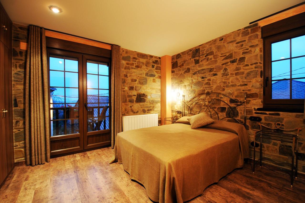 Hotel Rural La Casa Del Peregrino El Acebo de San Miguel Chambre photo